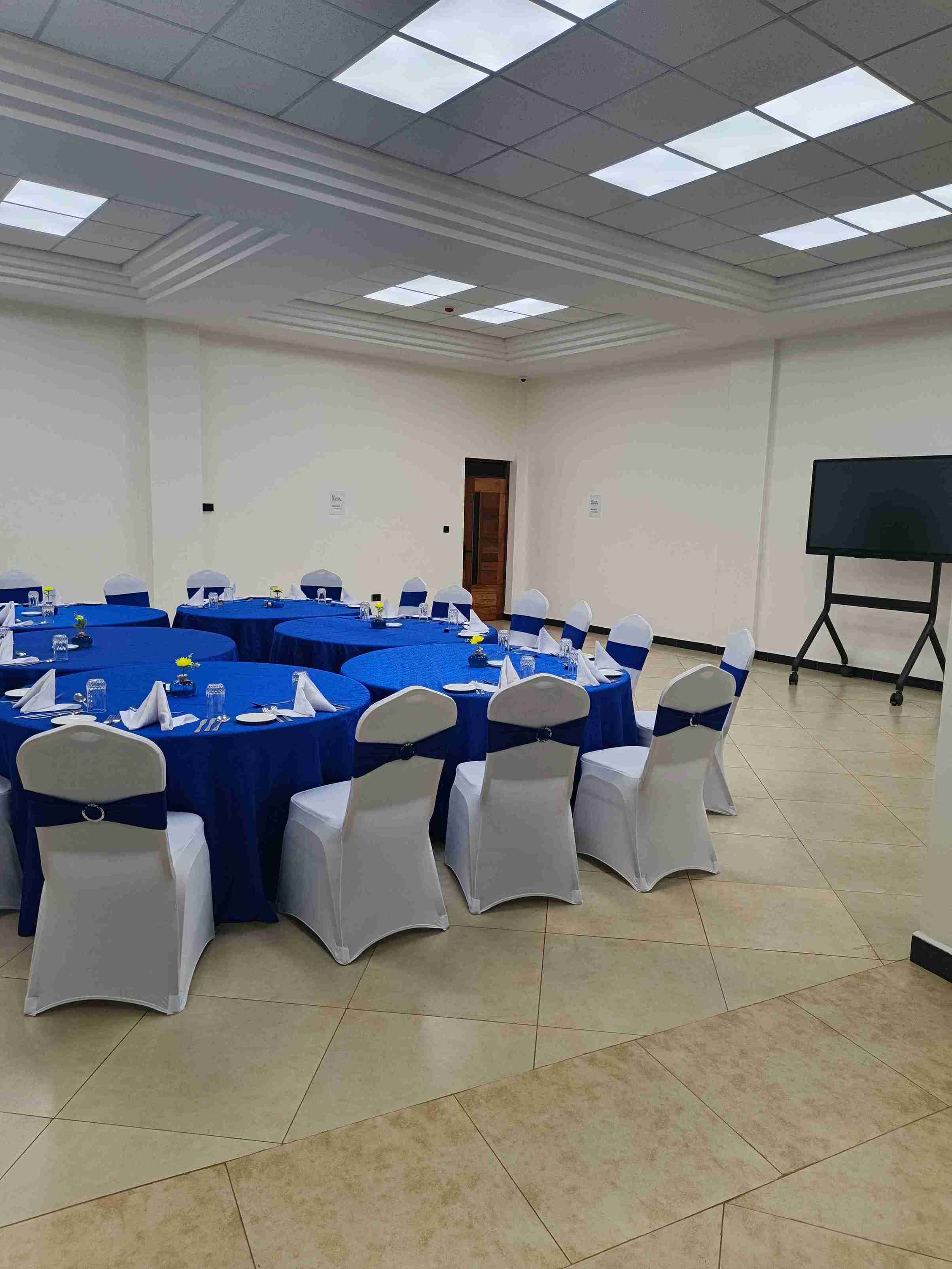The Dalton Hotel — Conference Venue 9
