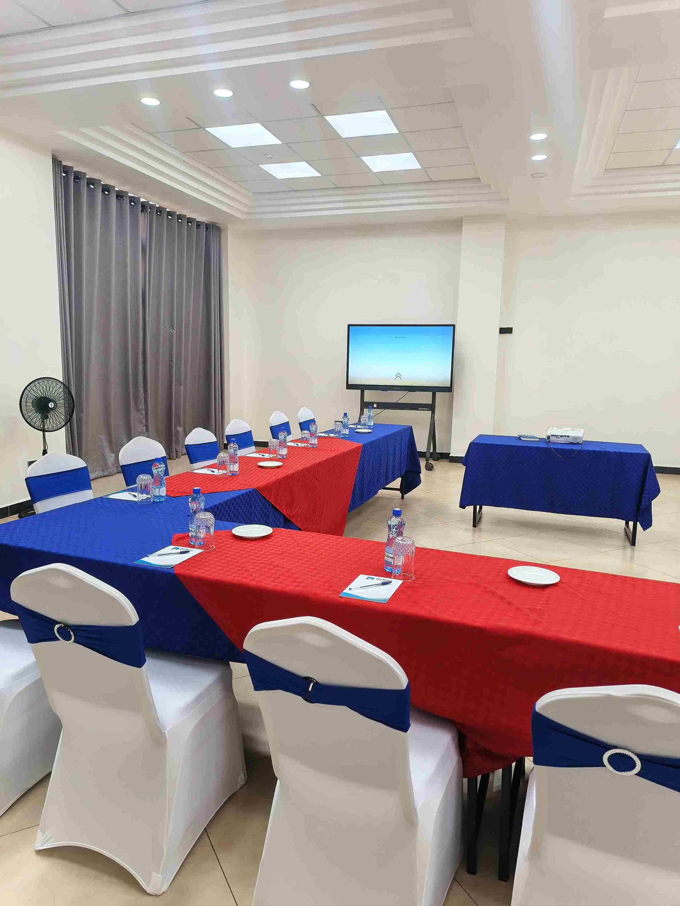 The Dalton Hotel — Conference Venue 32