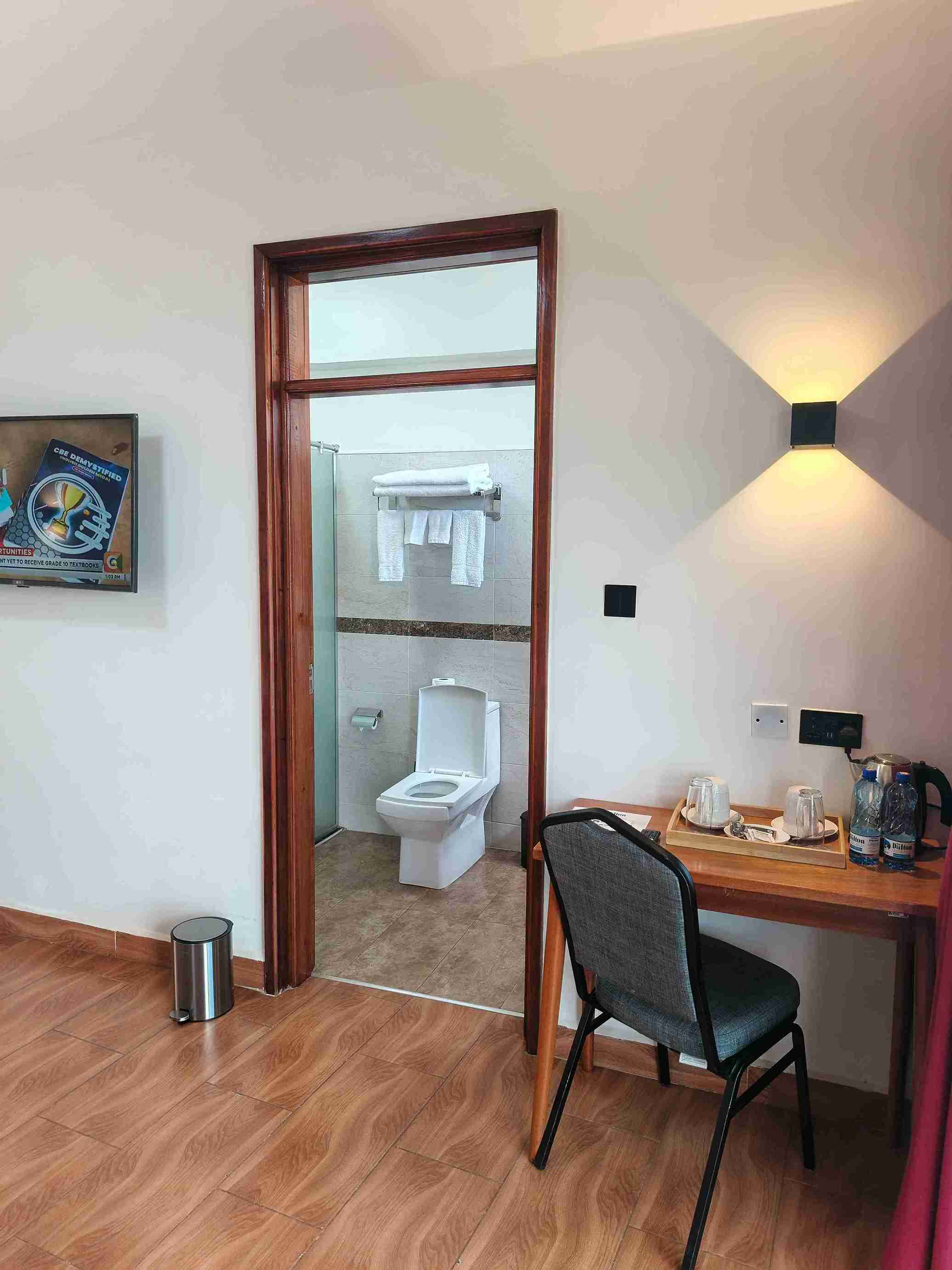 The Dalton Hotel — Conference Venue 37