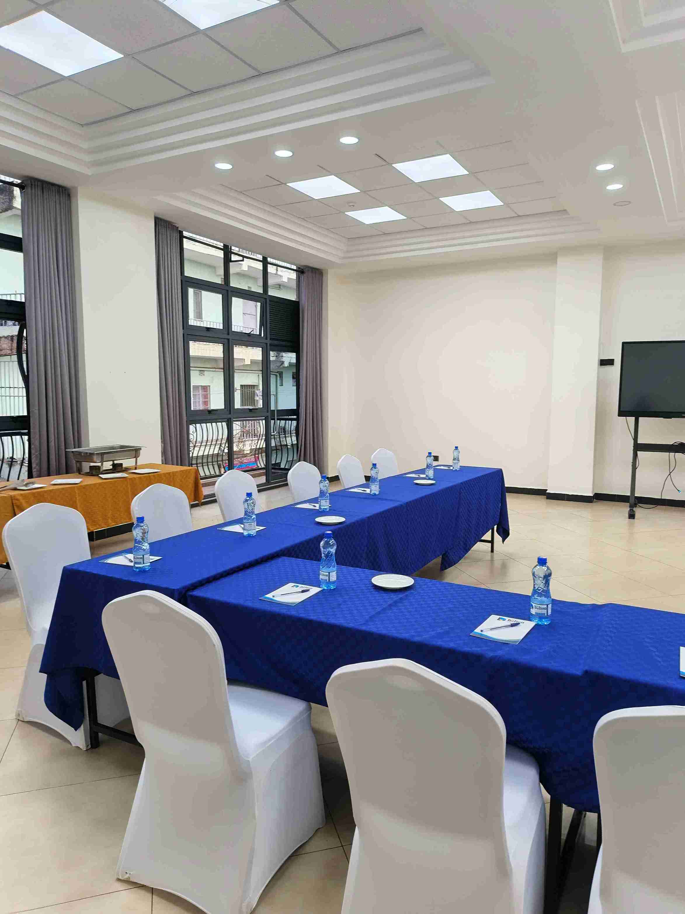 The Dalton Hotel — Conference Venue 39