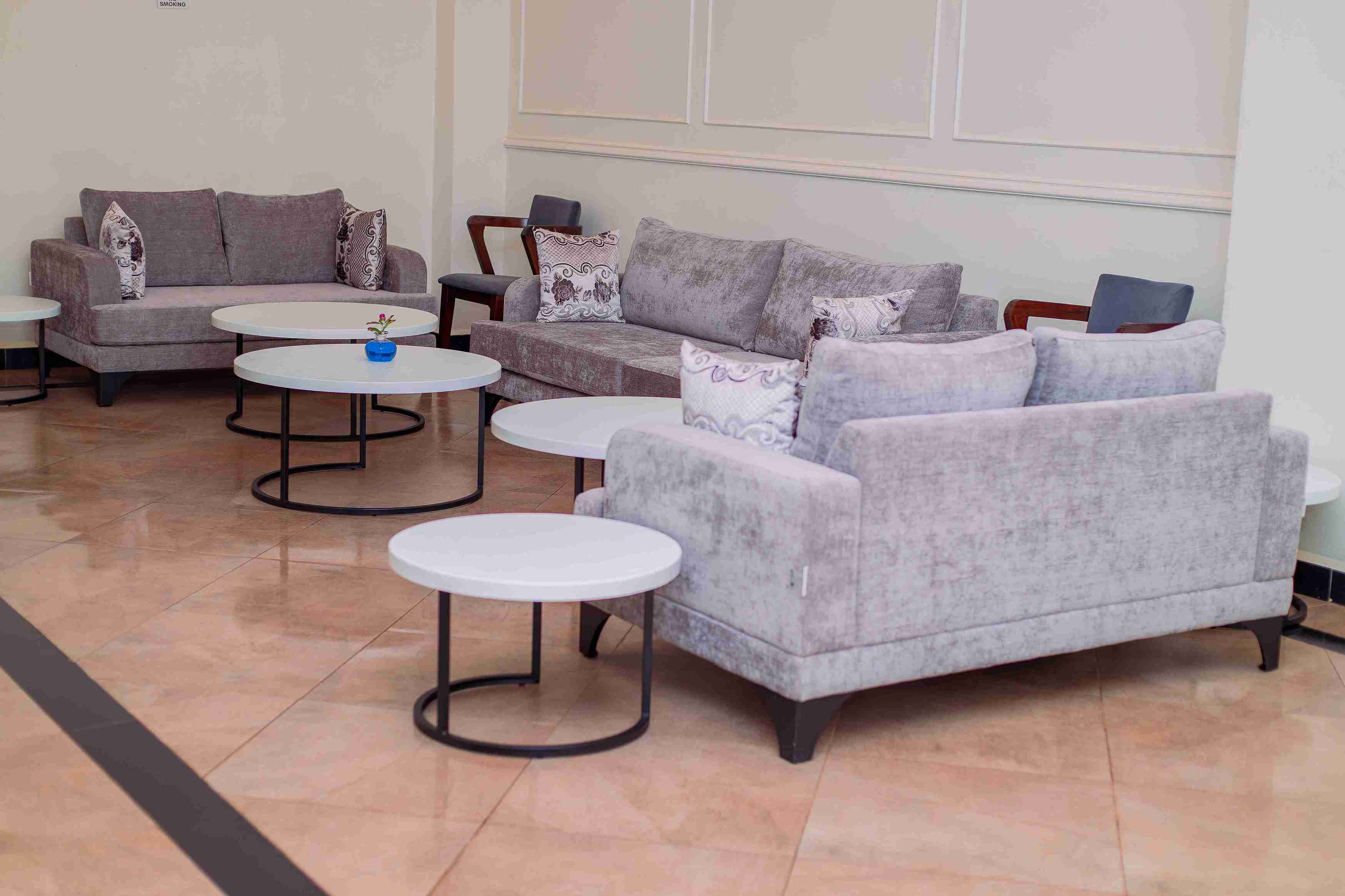 The Dalton Hotel — lobby
